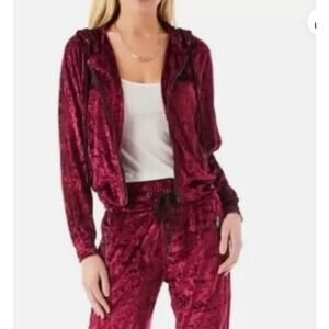 Emma & Sam Hoodie Womens Medium Pink Red Crushed‎ Velvet Cropped Sweater